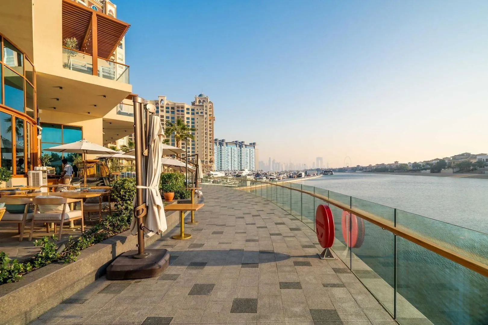 Guestready - West Side Studios In Palm Jumeirah Dubai